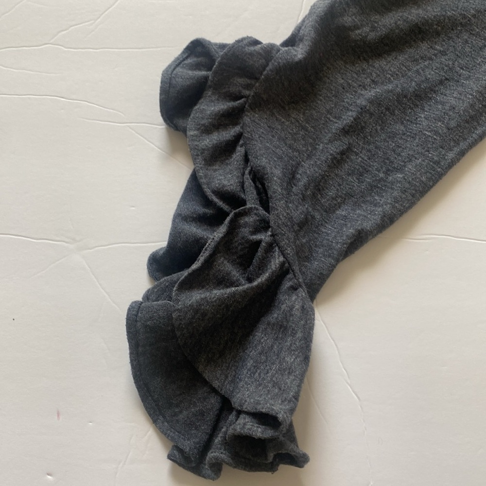 Banana‎ Republic Gray Knit Top Small - Picture 8 of 9